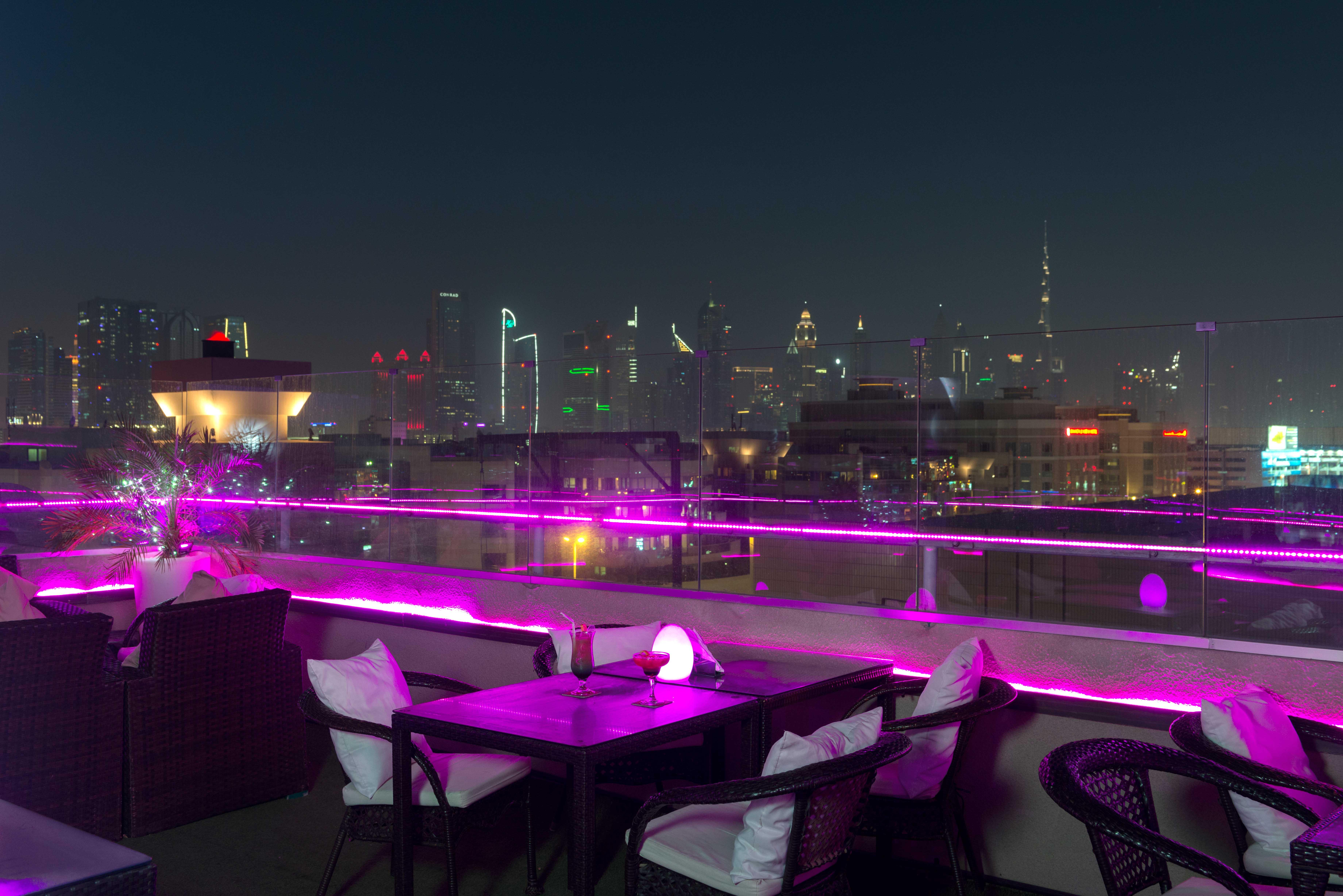 Mercure Gold Hotel Jumeirah Dubai By Accor Exterior photo